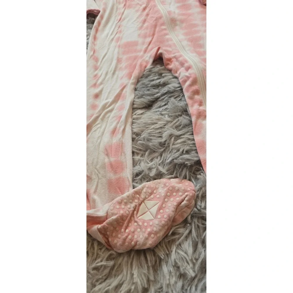 Kyte Baby‎ Pink Tie Dye Bamboo Rayon Zippered Footie Sleeper 12-18 Months